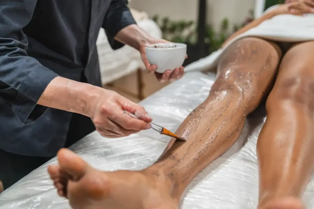 Chinese Medicine Mud Therapy 1 Introduction: The Healing Power of Earth in Traditional Chinese Medicine